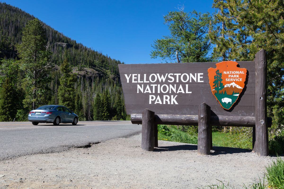 Yellowstone national park entrance sign in Montana.