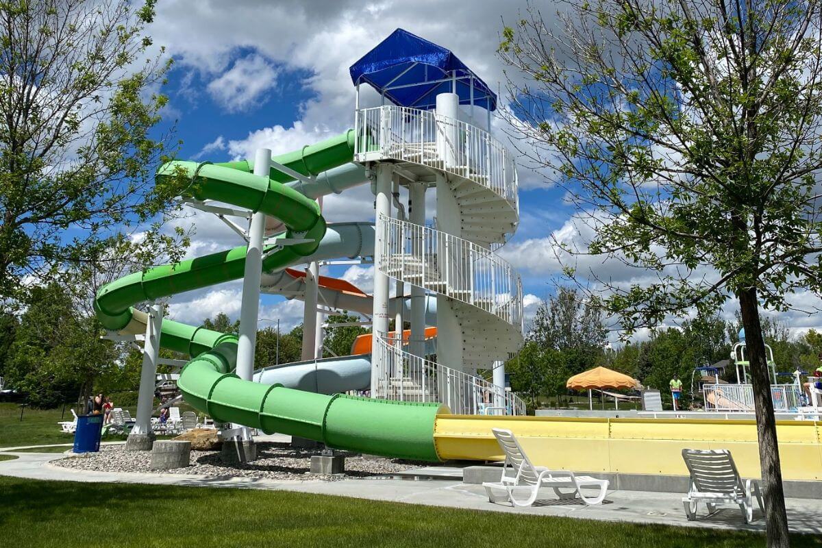 A tall platform with various spiral water slides at Oasis Waterpark