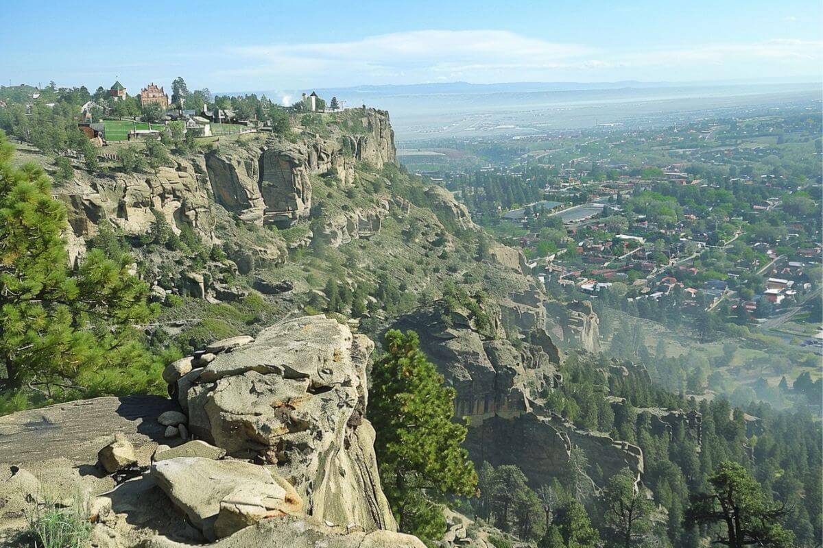 A view from the top of the Rimrocks cliff overlooking the town of Billings.