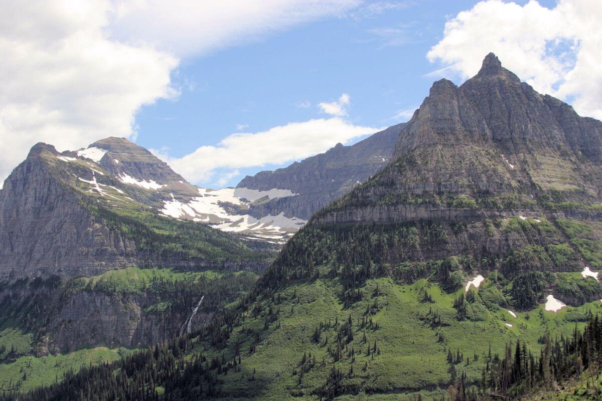 Experience one of the best Montana vacations at Glacier National Park.