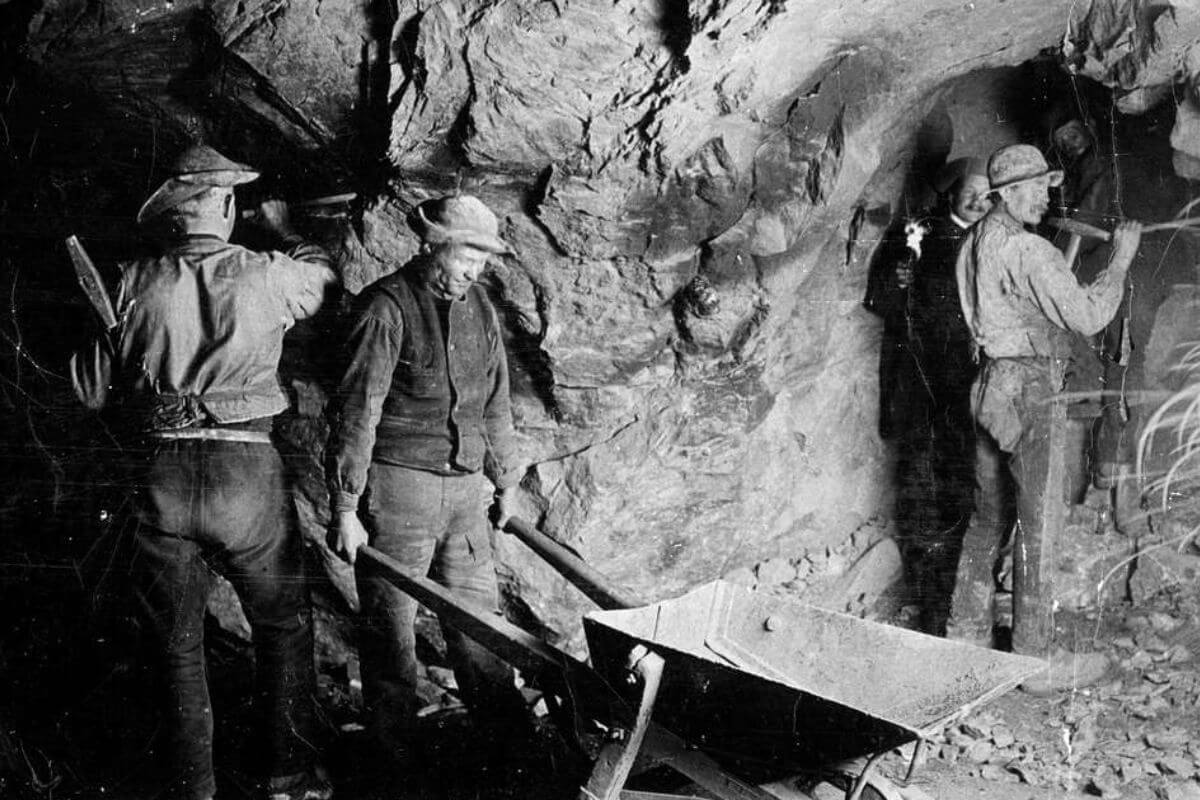 A group of men working in a mine in Montana.