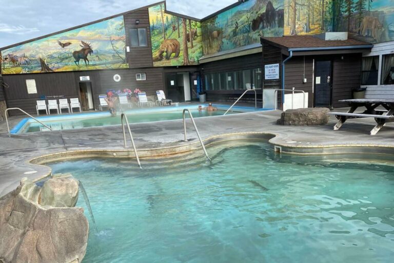 17 MustVisit Montana Hot Springs for Complete Relaxation Pocket Montana
