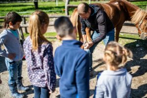 Man teaches kids how to explore montana's wildlife safely